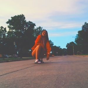 Meet your Posher, Harley